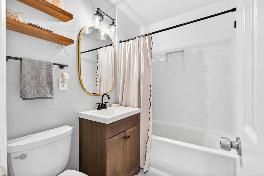 https://cdn.realtyfeed.com/cdn/127/306729560/f63599ae823ec96b966b811b9e6773fa.webp