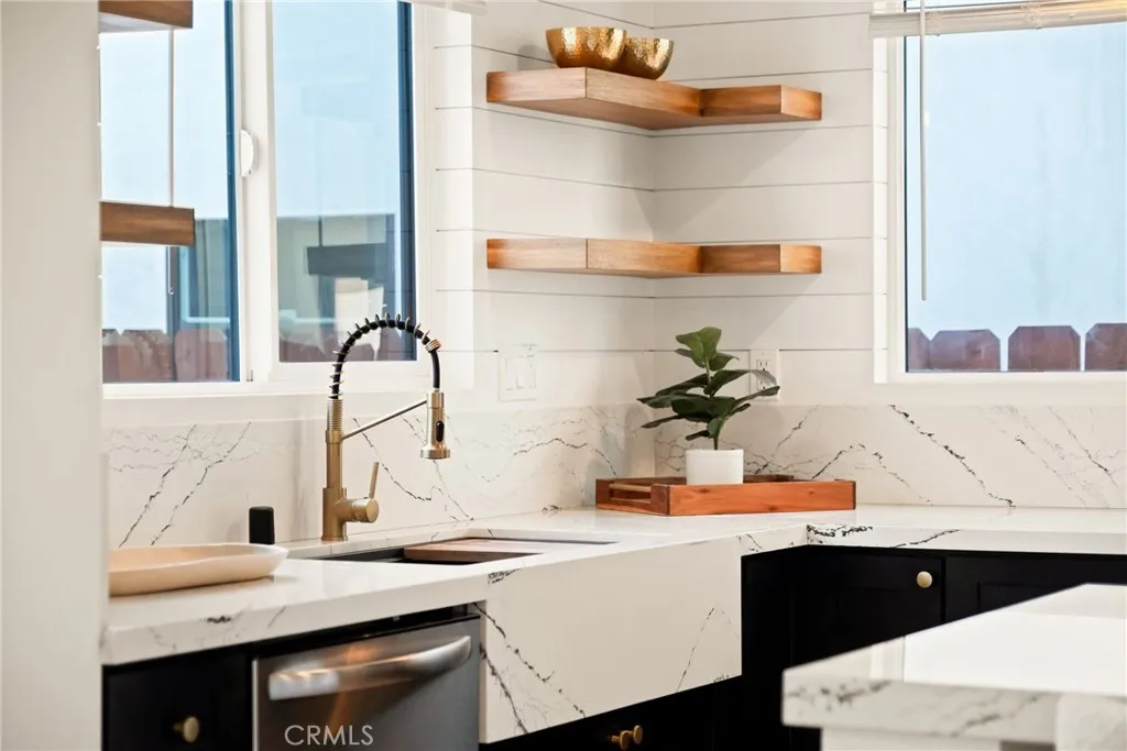 https://cdn.realtyfeed.com/cdn/127/306729601/1ed2fbd052344be3df5f5bf34d9bf3a4.webp