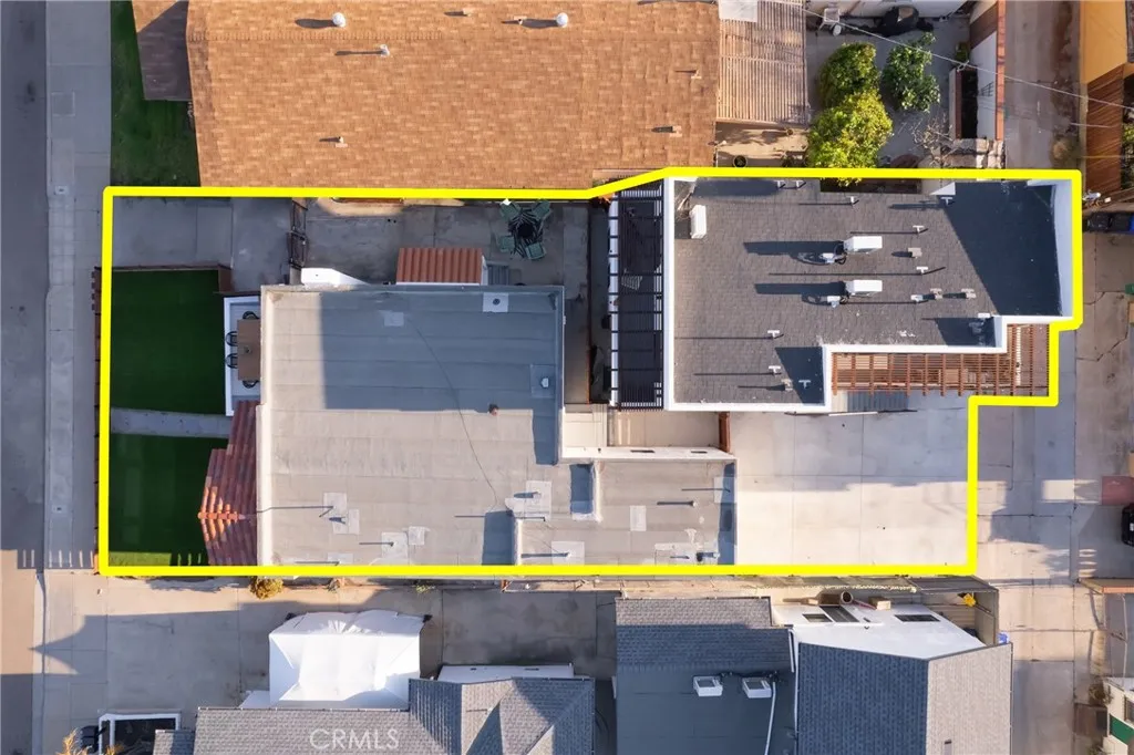 https://cdn.realtyfeed.com/cdn/127/306729601/8ffd4f8ec20ce899262f4a41cd7f1d88.webp