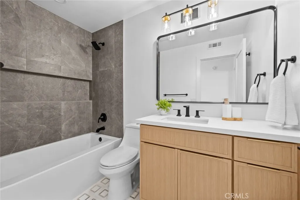 Photo #21: IV26115941 Listing: Photo #21