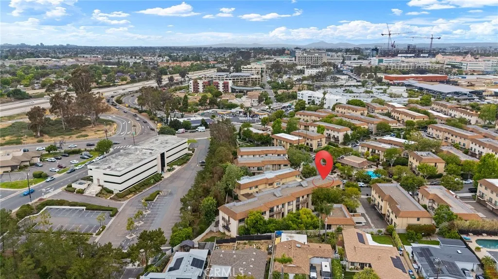 https://cdn.realtyfeed.com/cdn/127/306729613/3f115cba97db32982ffb428038f065f9.webp