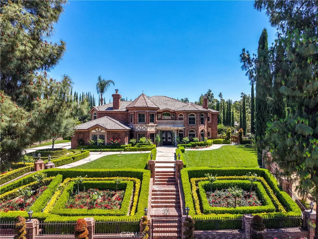 Riverside, CA 92506