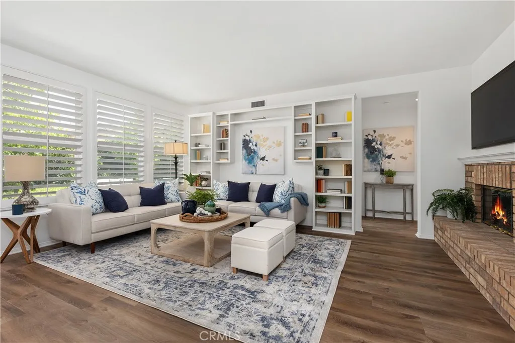 Irvine, CA 92602