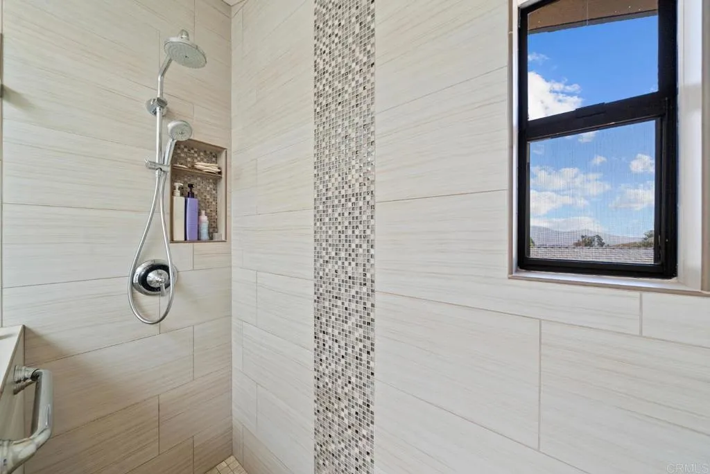 https://cdn.realtyfeed.com/cdn/127/306729644/184827455b728b155ae2459af0c17825.webp
