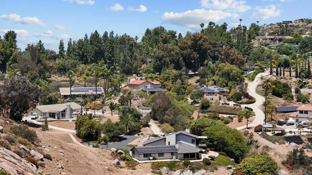 https://cdn.realtyfeed.com/cdn/127/306729644/5ba1ebd575e3972032df5e18e8012208.webp