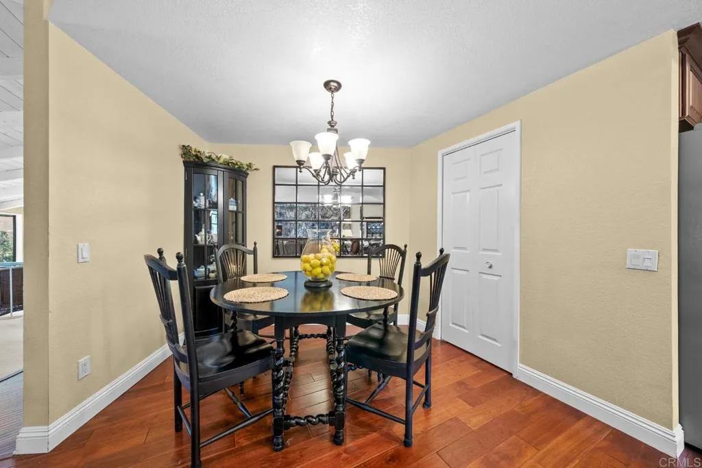 https://cdn.realtyfeed.com/cdn/127/306729644/5ef7e45941096a9a3df6b19b08fc8926.webp