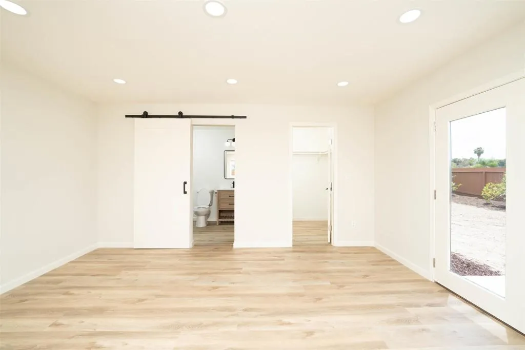 https://cdn.realtyfeed.com/cdn/127/306729645/467a3f3dfbcc924e5d510a71ec1b608b.webp
