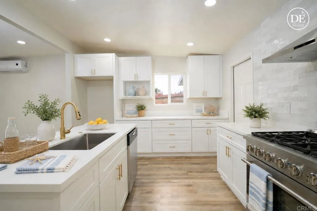 https://cdn.realtyfeed.com/cdn/127/306729645/f77476842ca34357c0660b6d3a4c5f89.webp