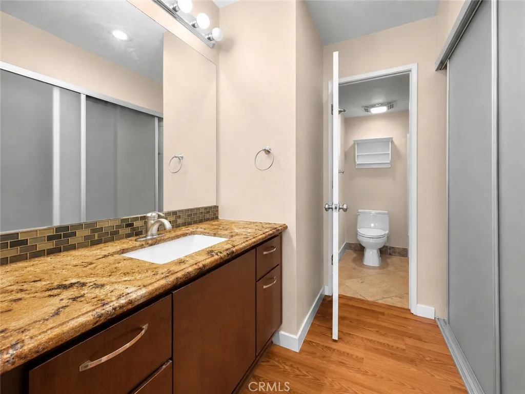 Photo #15: TR26114927 Listing: Photo #15
