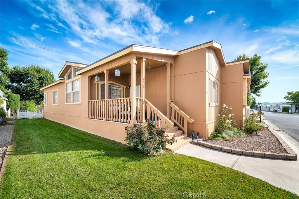 21220 Willow Weed Way, Canyon Country, CA 91351 - Photo 4 of 41, Canyon Country, CA