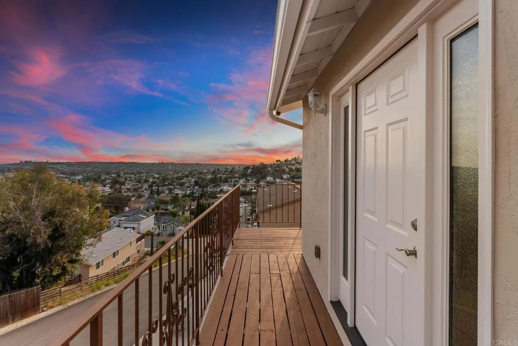https://cdn.realtyfeed.com/cdn/127/306729702/5d1985f785506e1a896e83afef1f6bac.webp