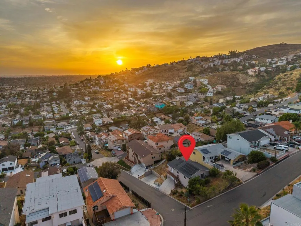 https://cdn.realtyfeed.com/cdn/127/306729702/67ac89deff03d7689f522dbae05986e7.webp