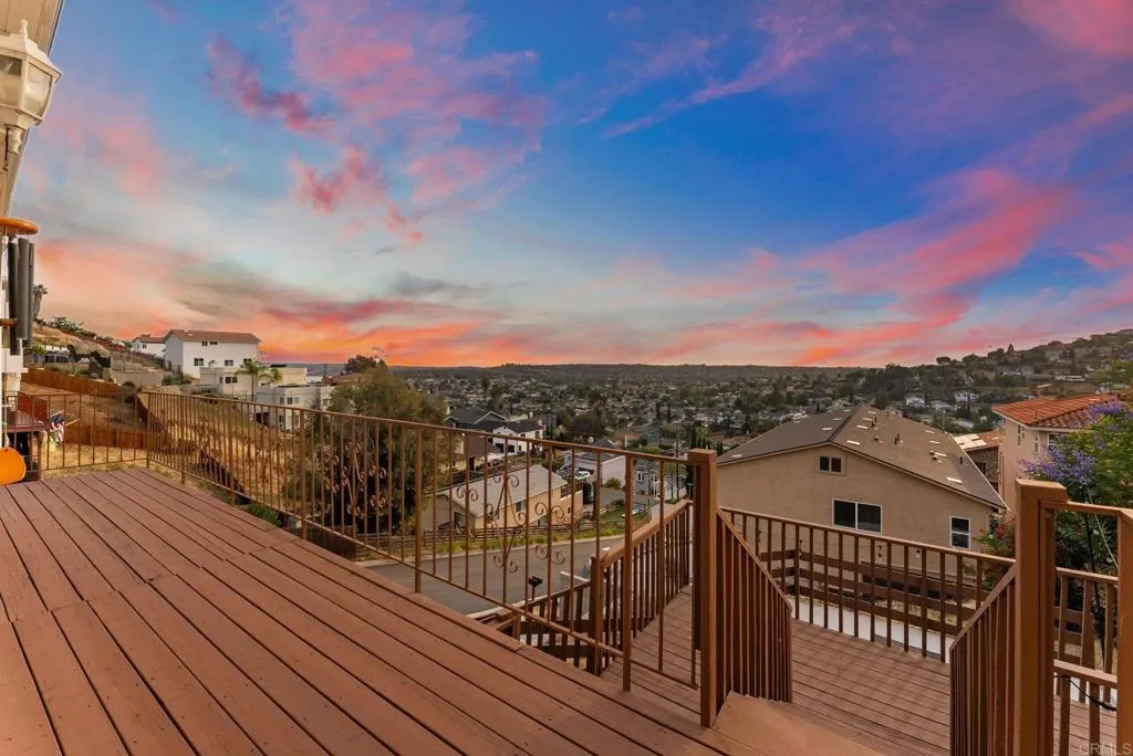 https://cdn.realtyfeed.com/cdn/127/306729702/a7f4c0fafab7c4d1d4db21057001338d.webp