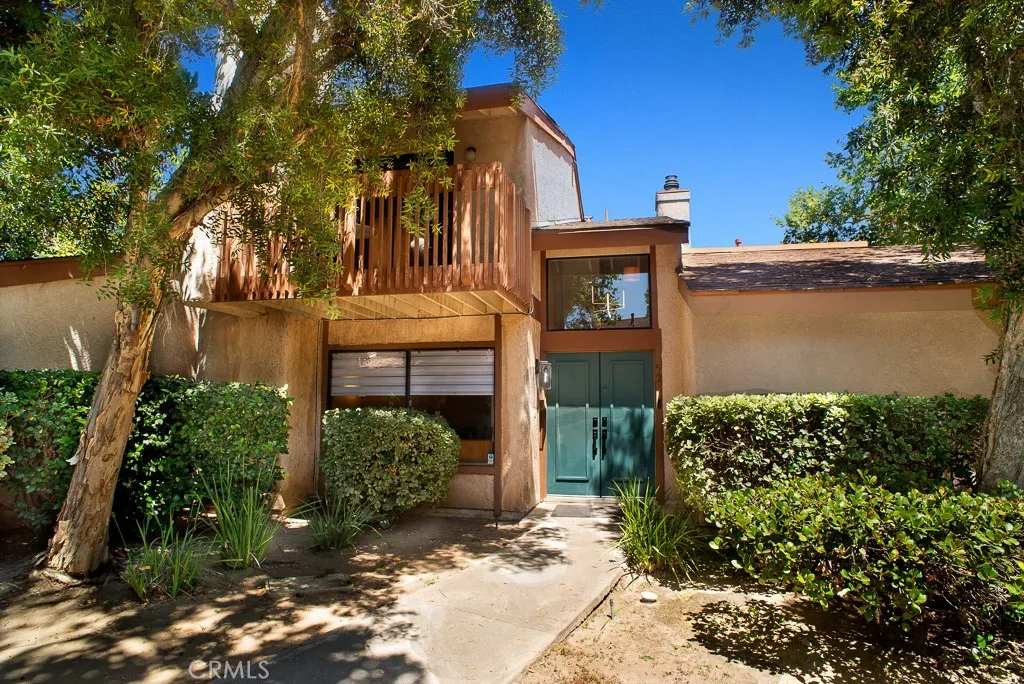 Canoga Park, CA 91304