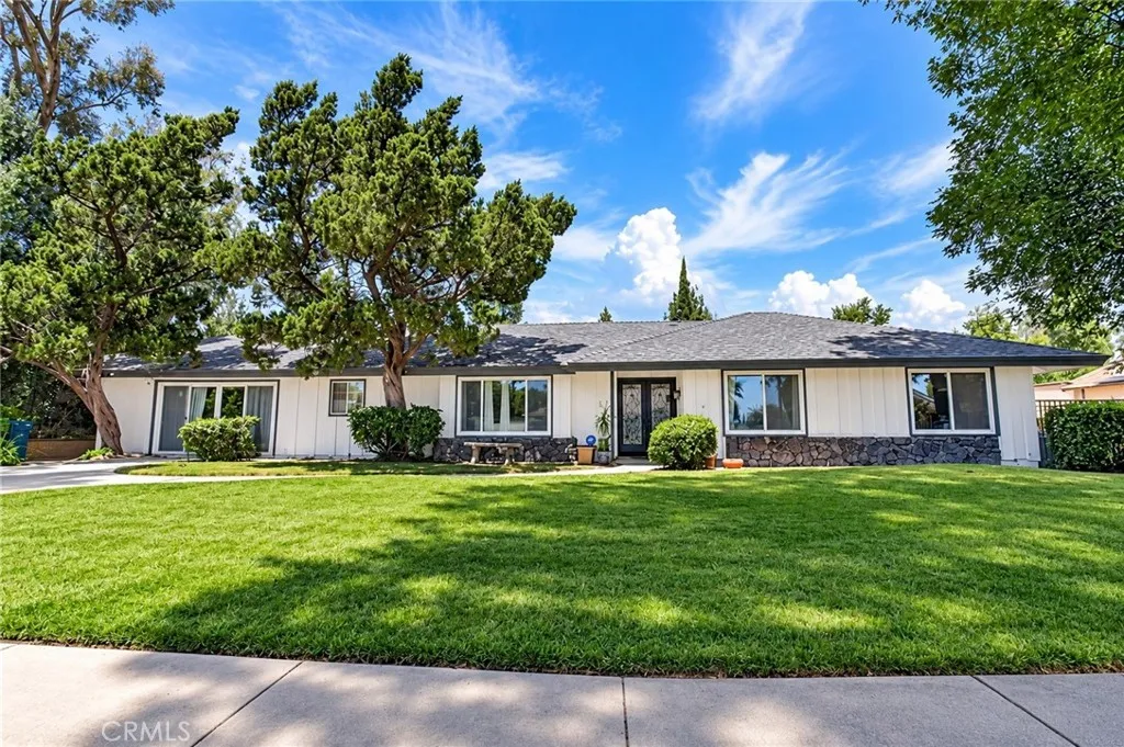 Porter Ranch, CA 91326