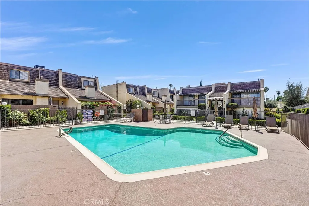Tarzana, CA 91356