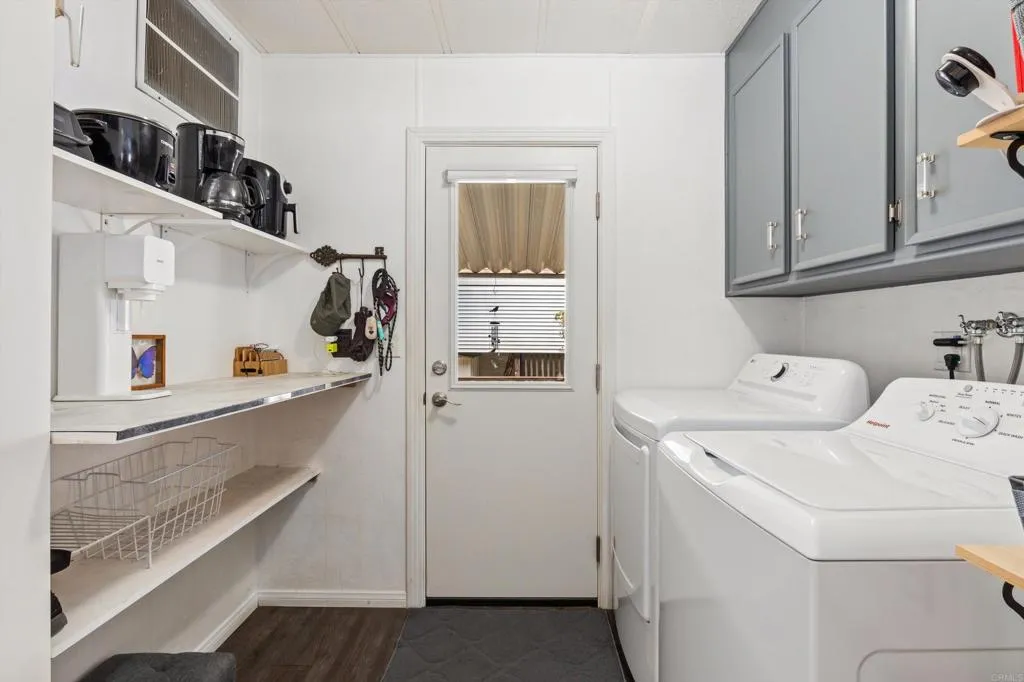 https://cdn.realtyfeed.com/cdn/127/306729744/3e528d86c1f6cee3acde687e340bba9d.webp