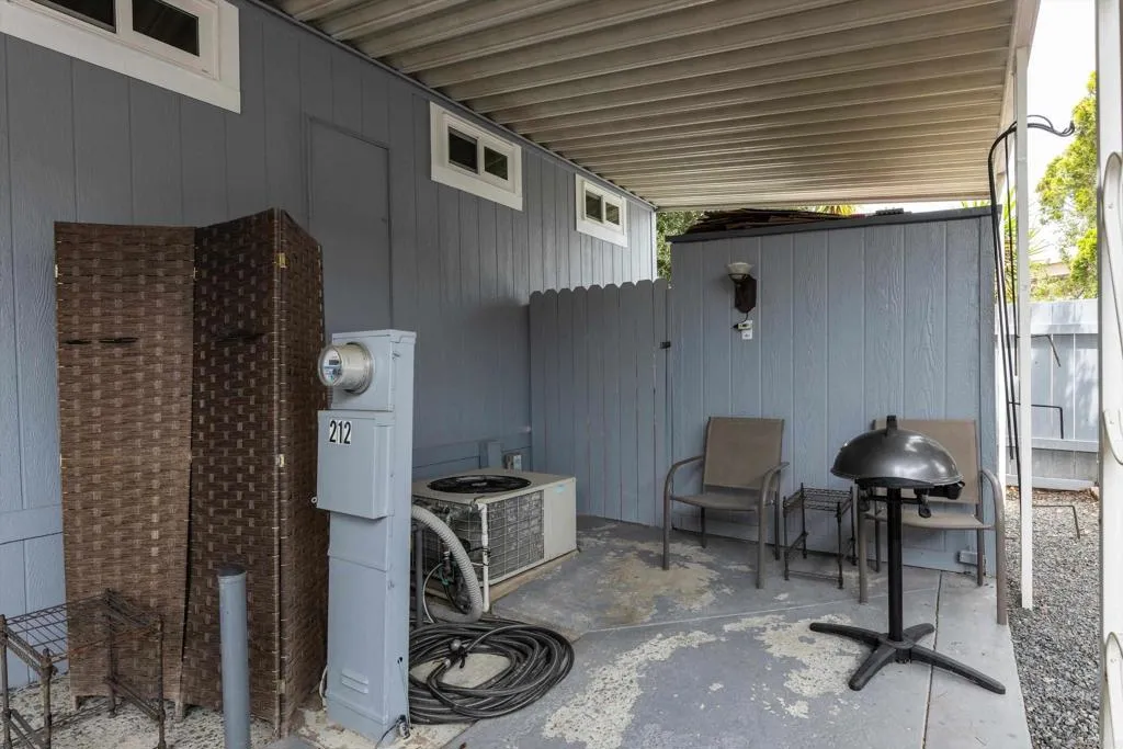 https://cdn.realtyfeed.com/cdn/127/306729744/a50ba568942da411cc212e0ae1d7b1a7.webp