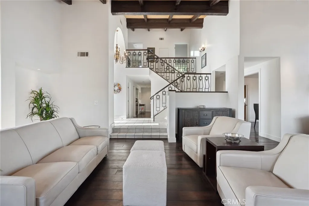 4372 Park Vicente, Calabasas, CA 91302 - Photo 4 of 50, Calabasas, CA