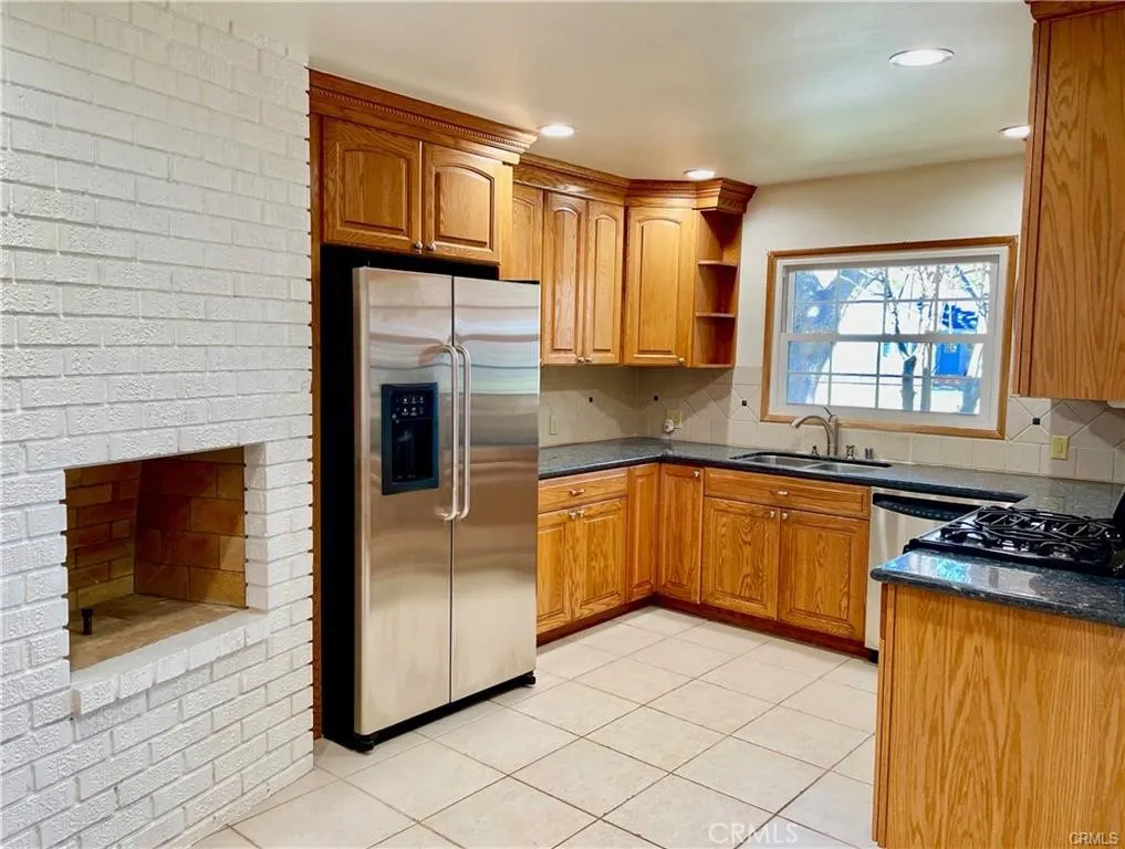 2624 N Towner Street, Santa Ana, CA 92706 - Photo 5 of 19, Santa Ana, CA