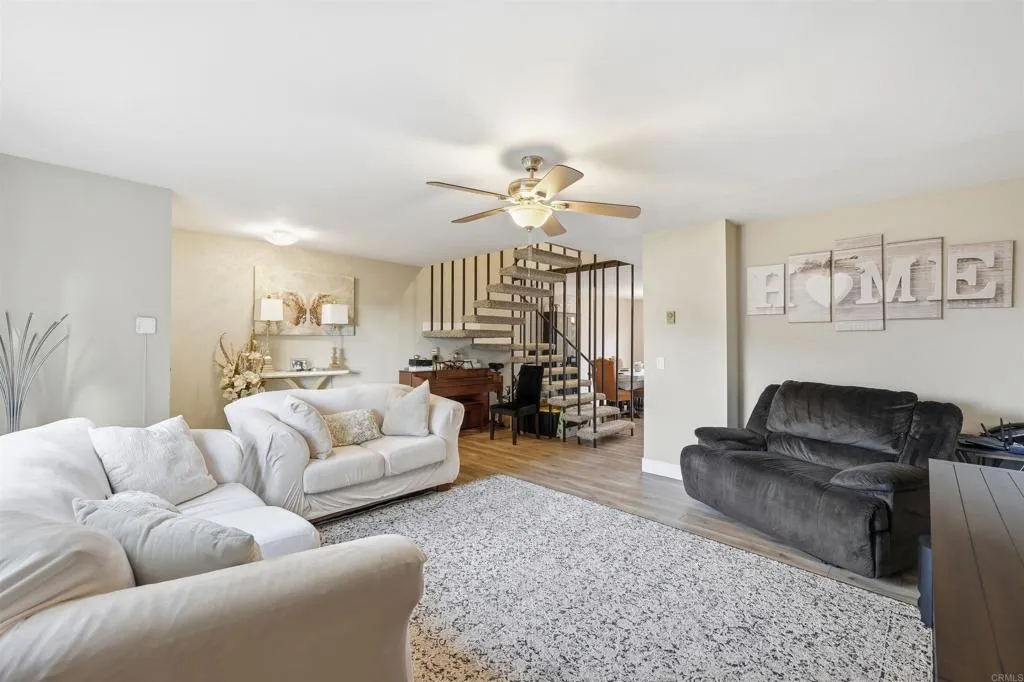 https://cdn.realtyfeed.com/cdn/127/306729812/5bb7e3f7acae746498dc40aa4ad89fd4.webp