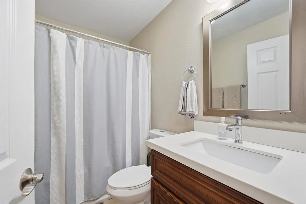 https://cdn.realtyfeed.com/cdn/127/306729812/a320fe2b1925c4d8d8d5fd9aba4e3688.webp