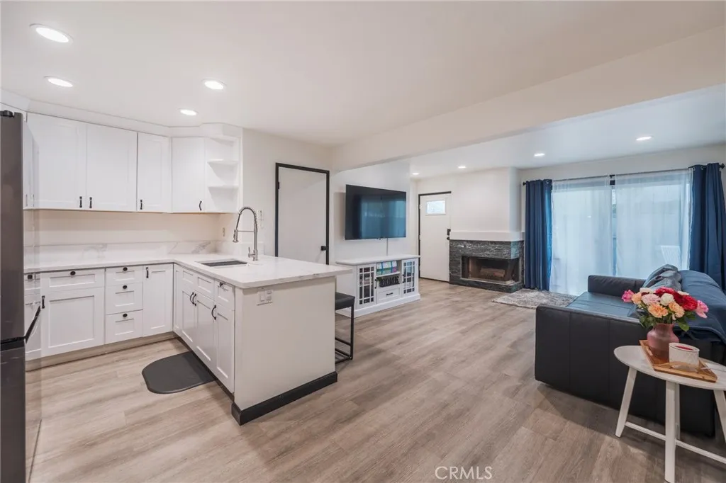 Simi Valley, CA 93065