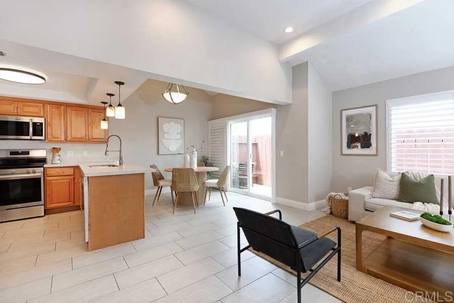 https://cdn.realtyfeed.com/cdn/127/306729822/c6fbee9f57cf8b4796fbe1c287e3c204.webp