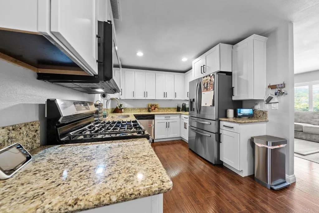 https://cdn.realtyfeed.com/cdn/127/306729825/7d896562120e707ecc7ffc49f73e6b09.webp