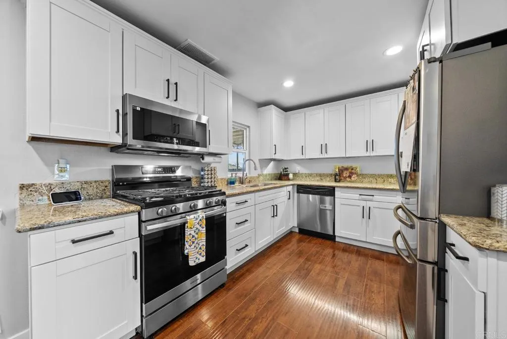 https://cdn.realtyfeed.com/cdn/127/306729825/87e015586d9b6f73c5d6946798b03e45.webp