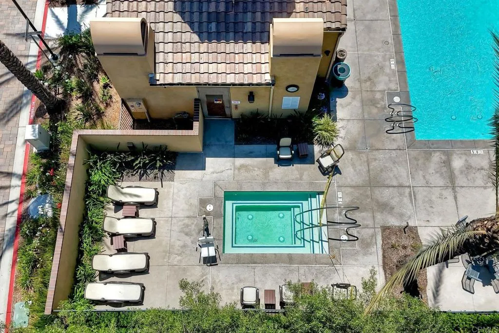 https://cdn.realtyfeed.com/cdn/127/306729828/07b21c6326e1b4e5bc1806943f280c88.webp