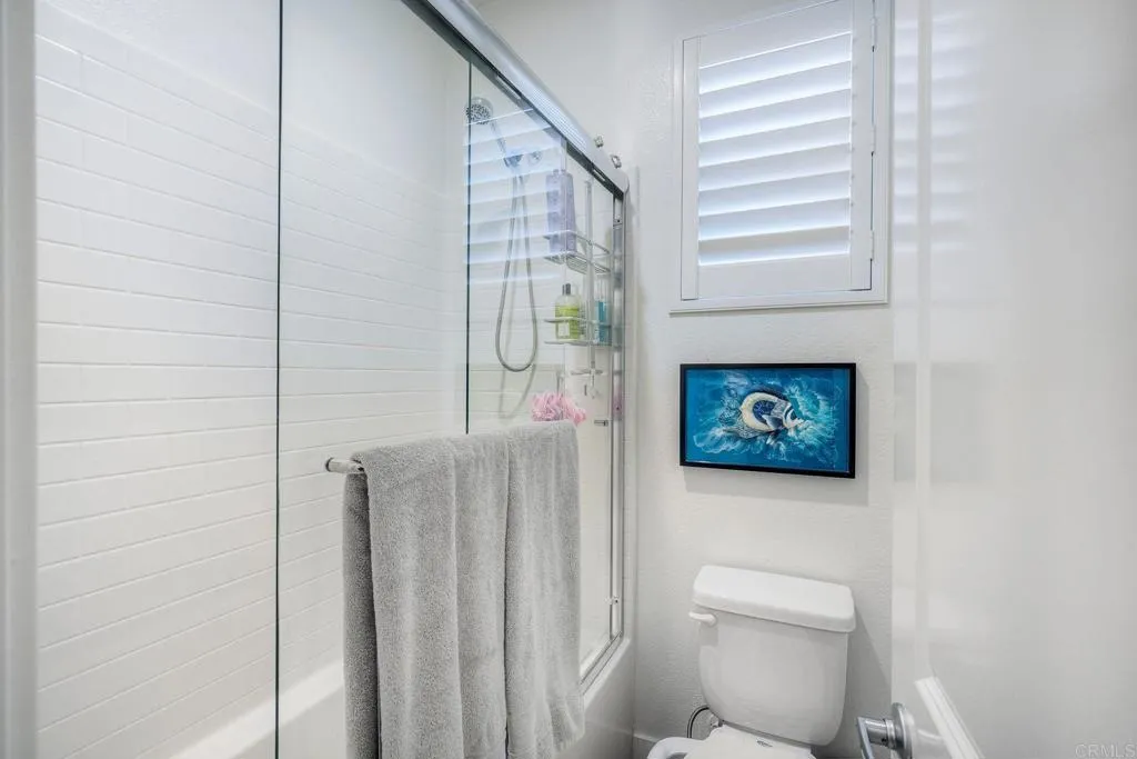 https://cdn.realtyfeed.com/cdn/127/306729828/2bdb802672c0a2ecd991d7d0244f4c18.webp