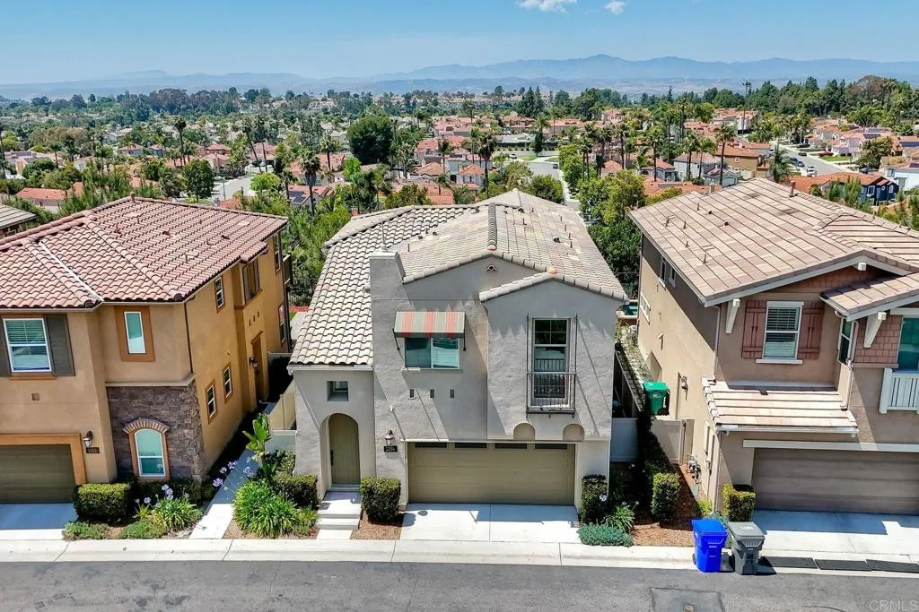 https://cdn.realtyfeed.com/cdn/127/306729828/cc13064a08e1febfb22975809114024b.webp