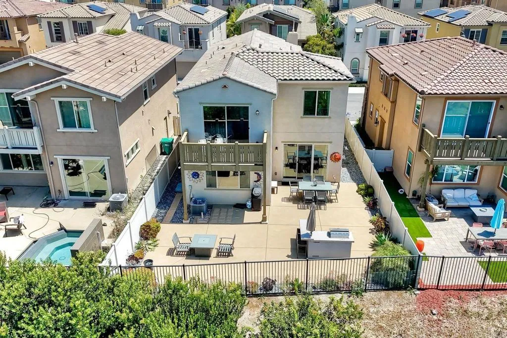 https://cdn.realtyfeed.com/cdn/127/306729828/ff18240e69745b74129f89e75c1cb0ec.webp