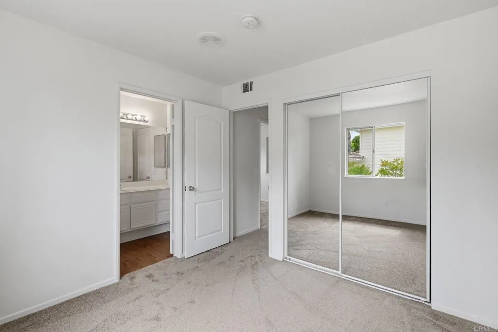 https://cdn.realtyfeed.com/cdn/127/306729841/3e00c17f24581731879ef220e93f09d6.webp