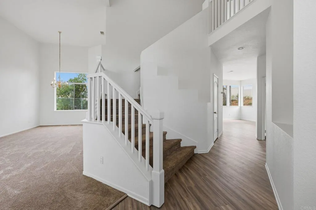 https://cdn.realtyfeed.com/cdn/127/306729841/5b594cb1e3805d3e986ce5e10c45225a.webp
