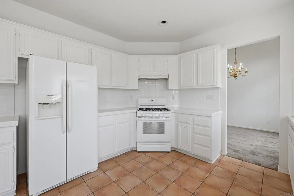 https://cdn.realtyfeed.com/cdn/127/306729841/6ff98cb06a179d869b732676705002fb.webp