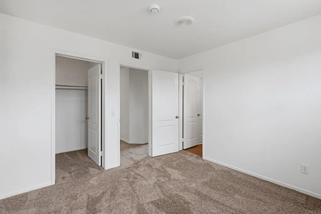 https://cdn.realtyfeed.com/cdn/127/306729841/79295f5e3e9b97eabfc78d062014a282.webp