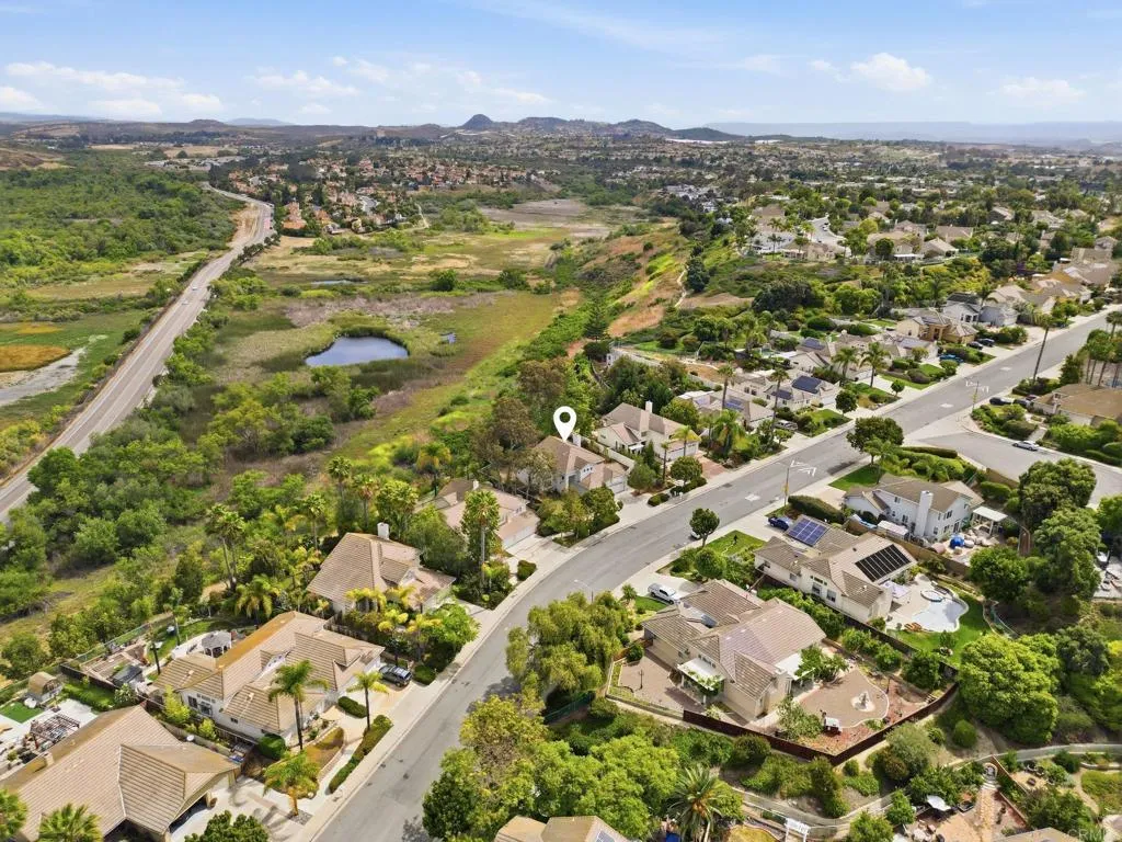 https://cdn.realtyfeed.com/cdn/127/306729841/86833da8b55a12d1d555f72589a6558a.webp