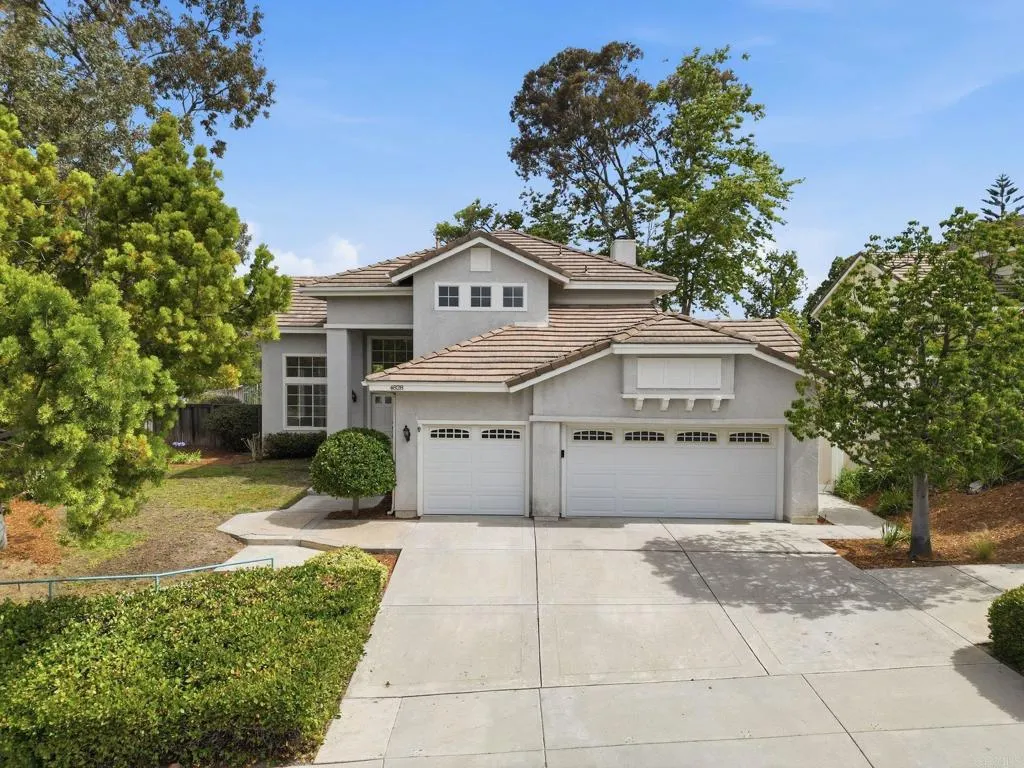 https://cdn.realtyfeed.com/cdn/127/306729841/98609c68fbf470aca8e58c2206368923.webp