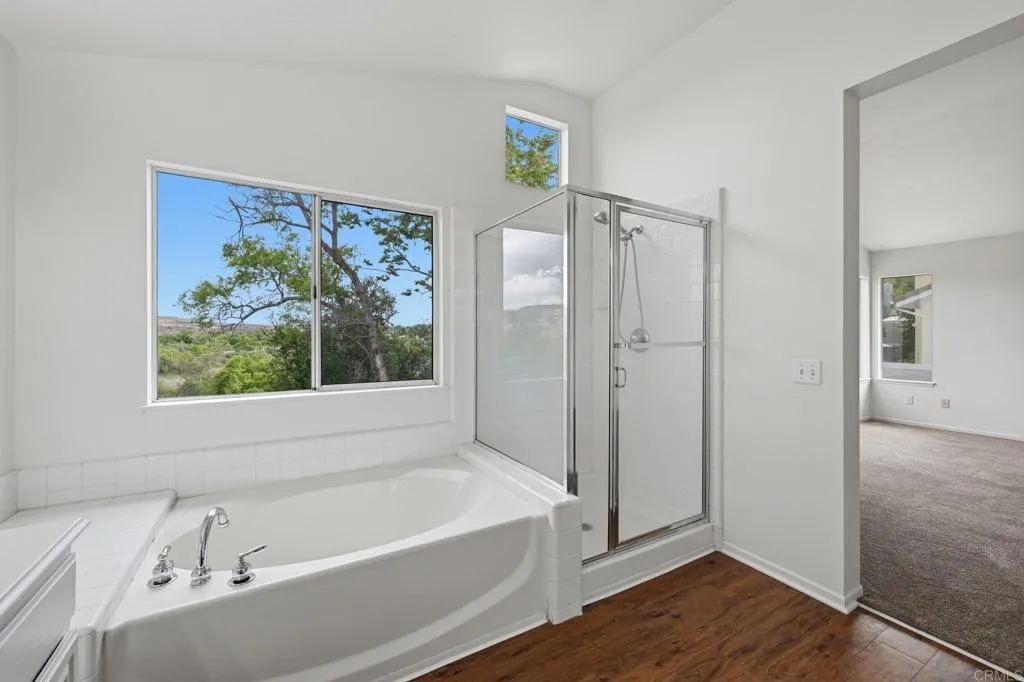 https://cdn.realtyfeed.com/cdn/127/306729841/c3588a344c98e8ab576d31eb1c5b8ef0.webp