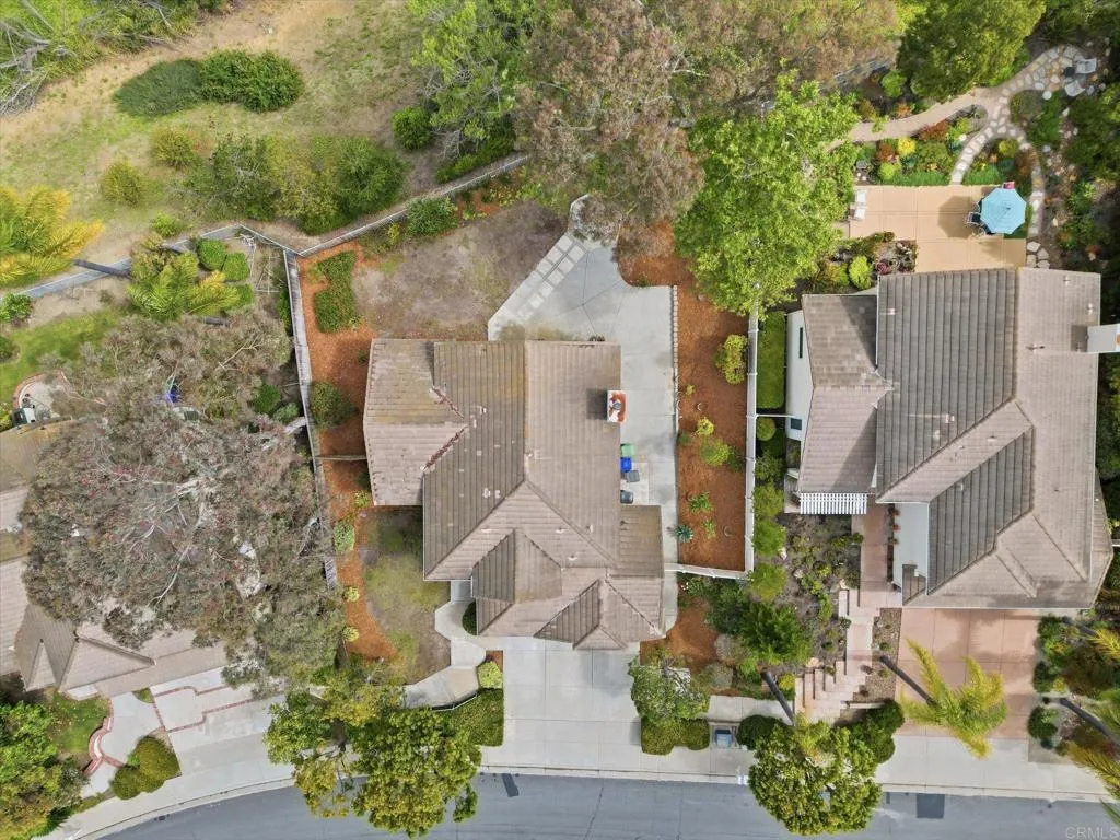 https://cdn.realtyfeed.com/cdn/127/306729841/cdb68bd55fdacb7a19136af3319cff36.webp