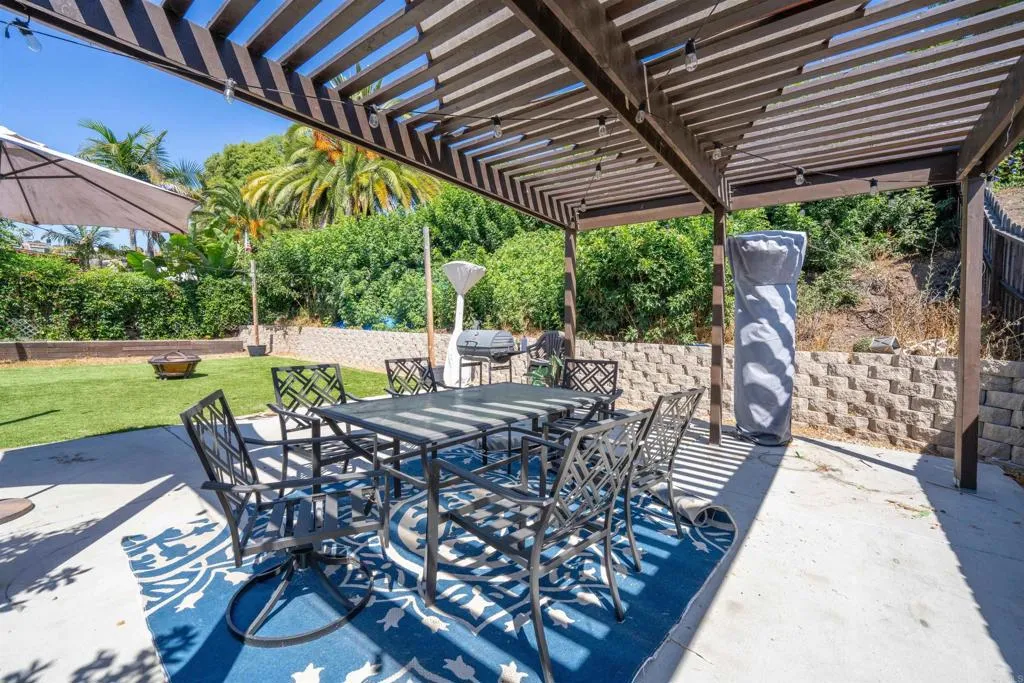https://cdn.realtyfeed.com/cdn/127/306729850/15670dcecc9e356e4faef255e14c7f31.webp
