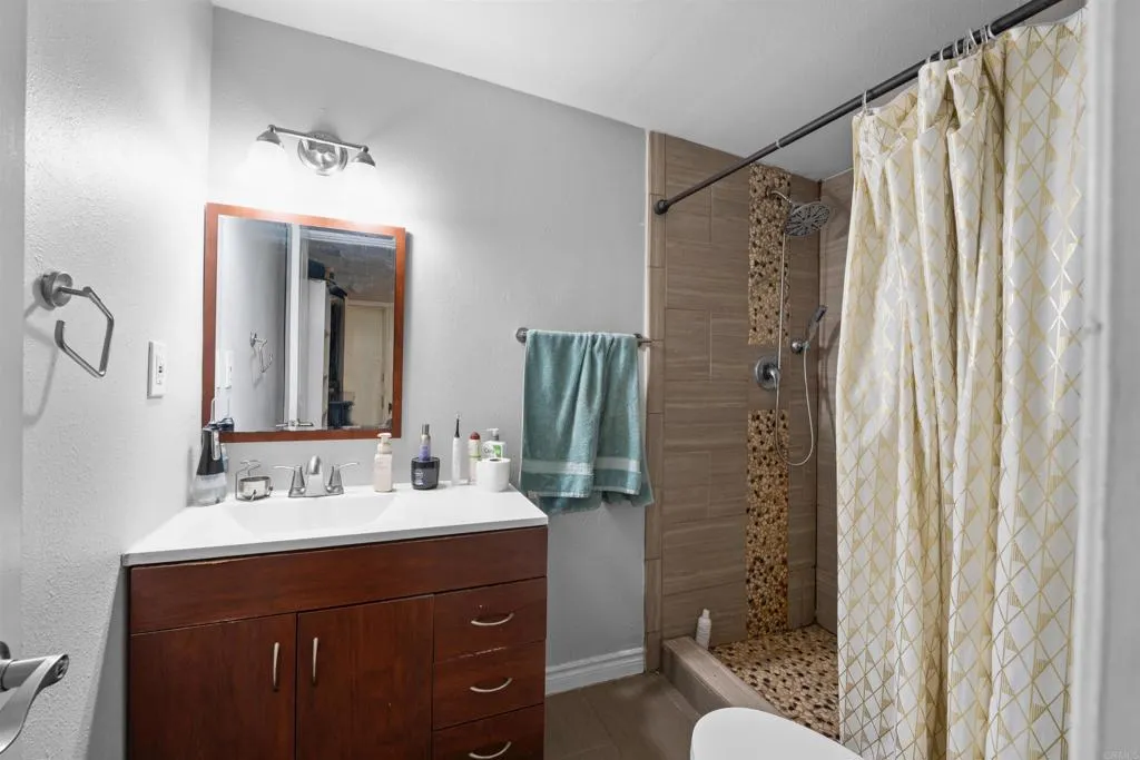 https://cdn.realtyfeed.com/cdn/127/306729850/5271ac25f28785340d78d5893733bc88.webp
