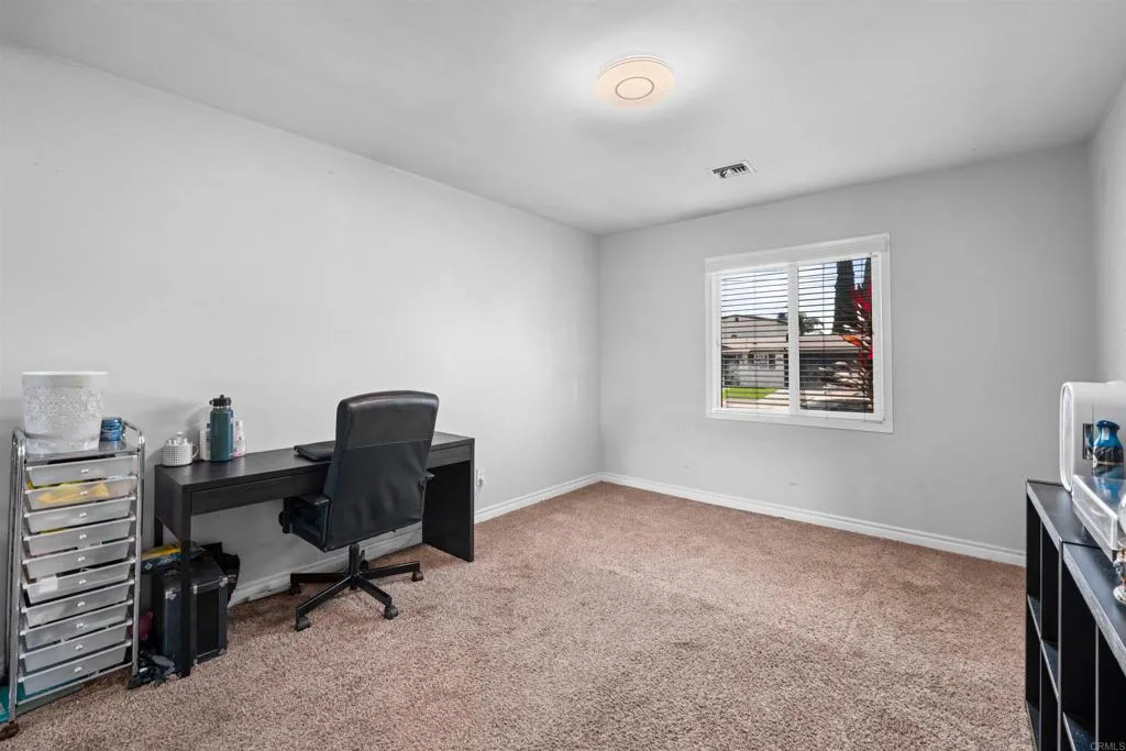 https://cdn.realtyfeed.com/cdn/127/306729850/df3e7ea0643016aa4fb2941ca7202f9b.webp