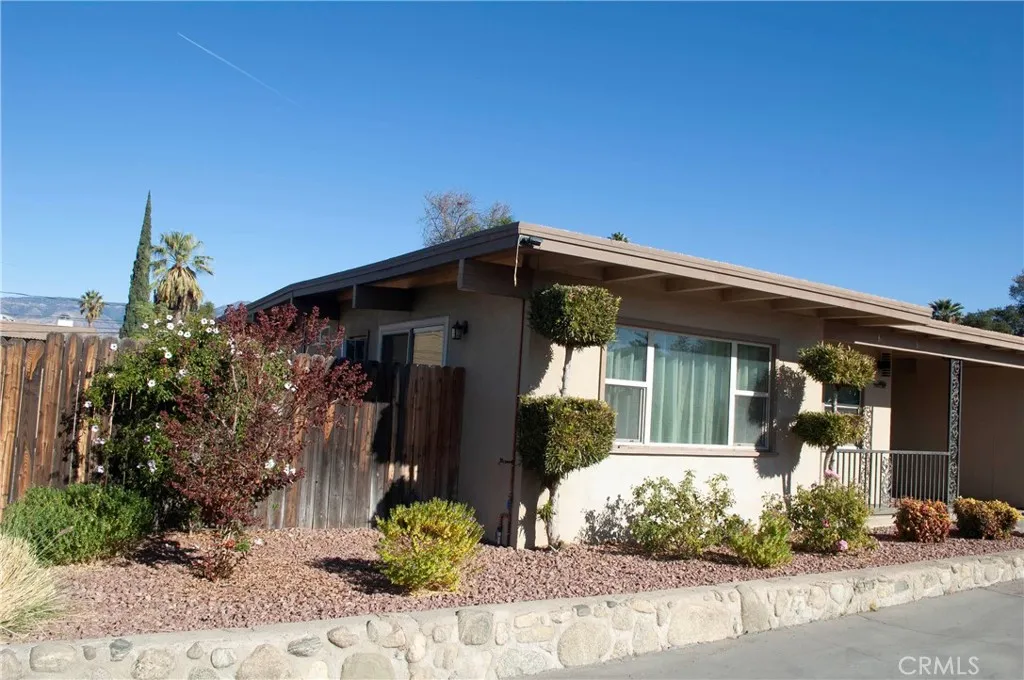 Mentone, CA 92359