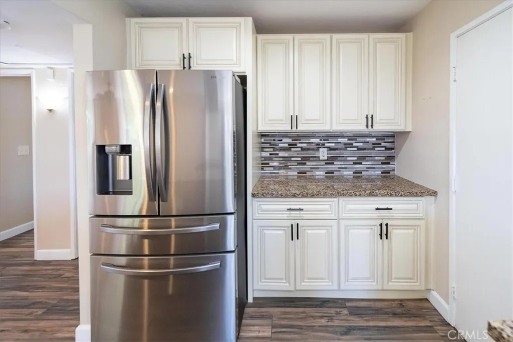 https://cdn.realtyfeed.com/cdn/127/306729886/1ec94e21cdc4c8f459b0f5eeb8b495f7.webp