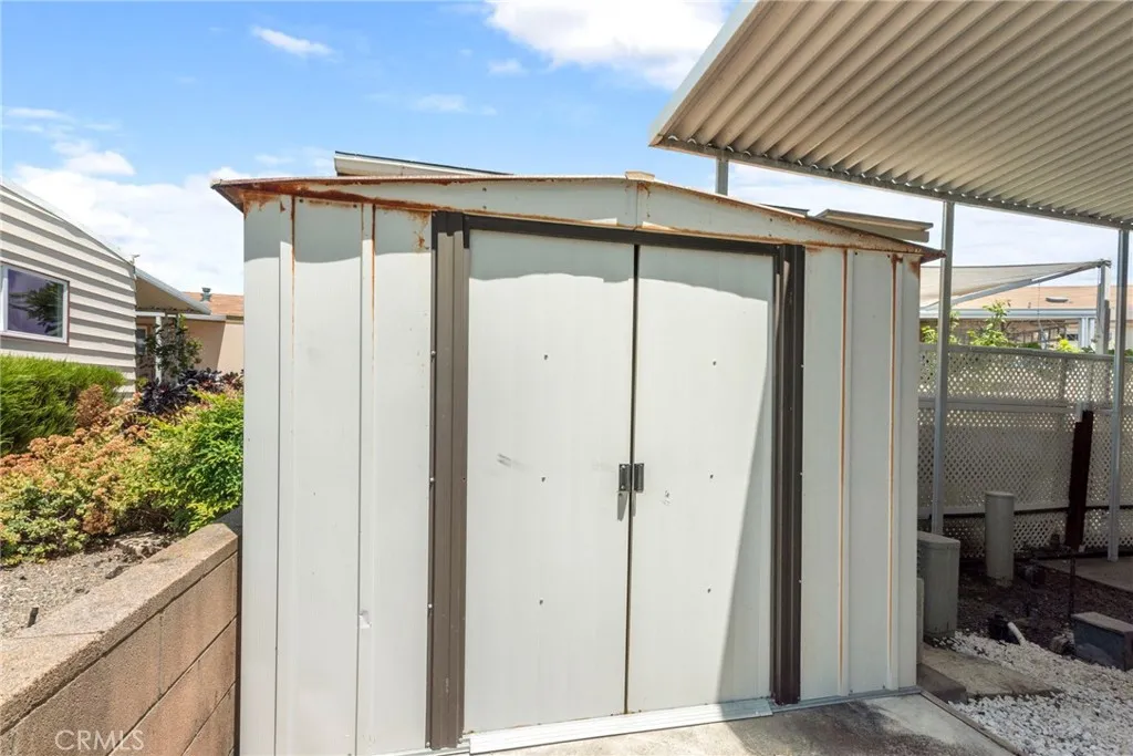https://cdn.realtyfeed.com/cdn/127/306729947/0e9396dc0eba52c48b80aa0074a7831f.webp