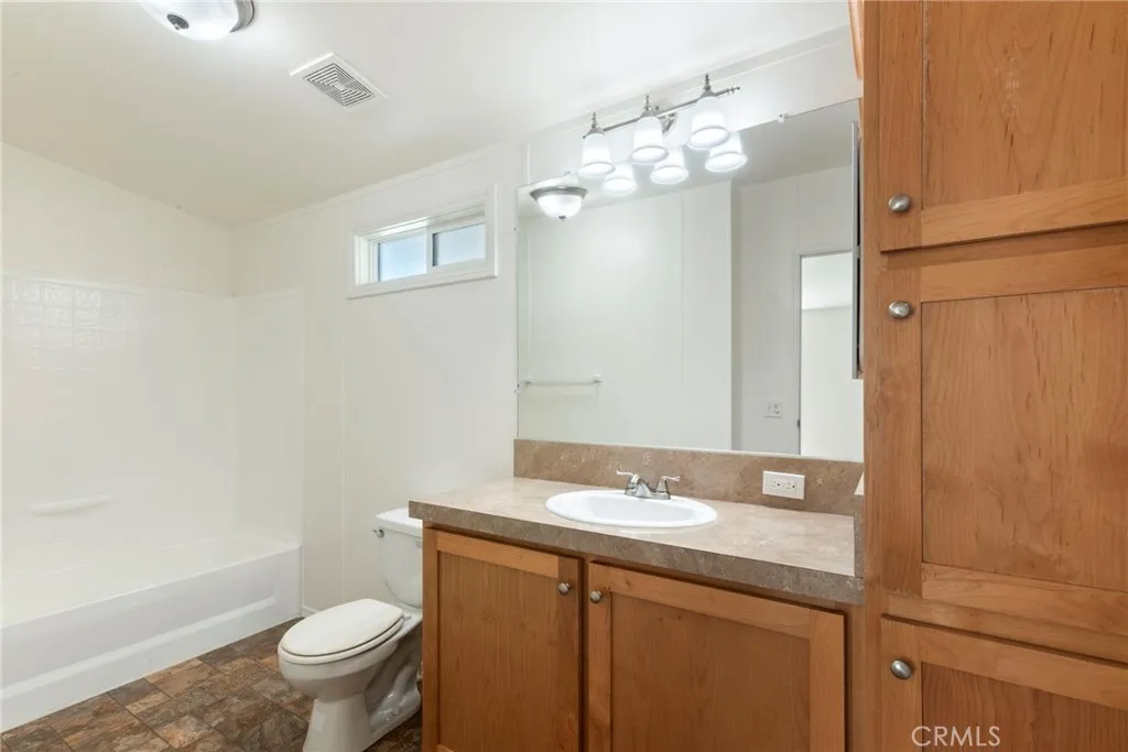https://cdn.realtyfeed.com/cdn/127/306729947/47719f27c485321928f79c522f9e6230.webp