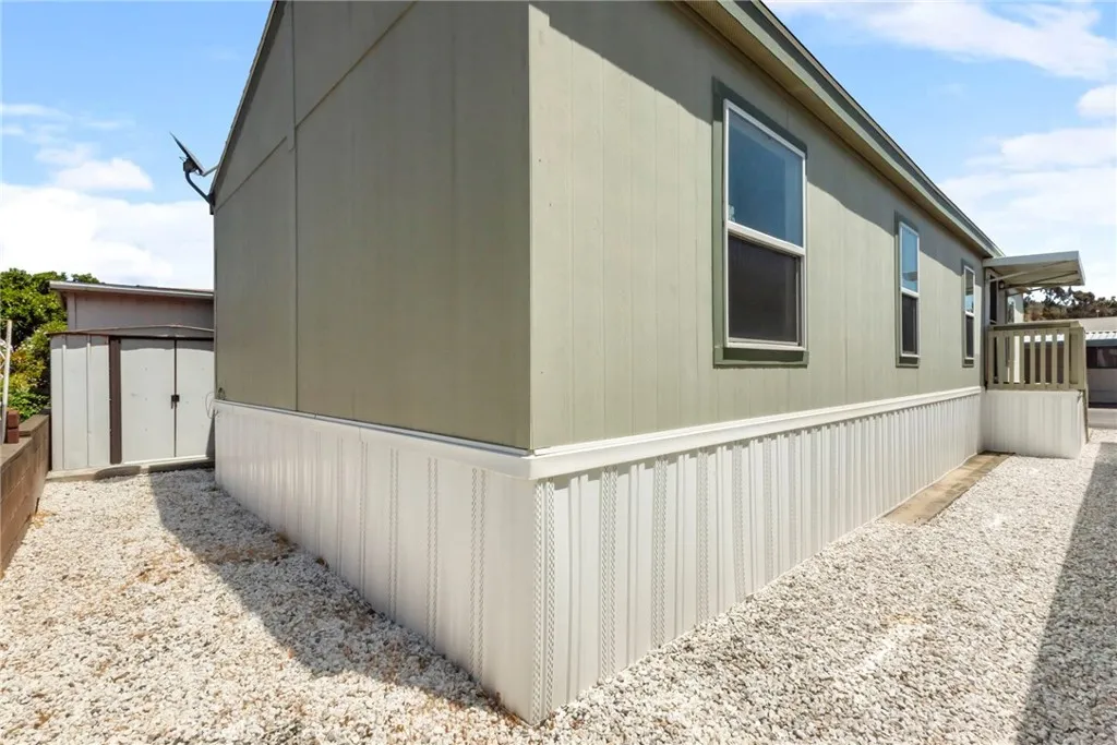 https://cdn.realtyfeed.com/cdn/127/306729947/7efa85a85093bdb0b1bd9bb7407bc6ad.webp